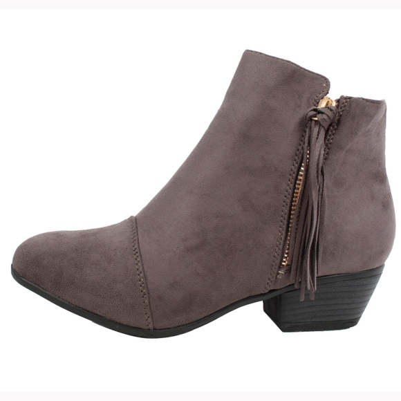 Shoes - Grey faux suede tassel fringe Low Heel ankle boot